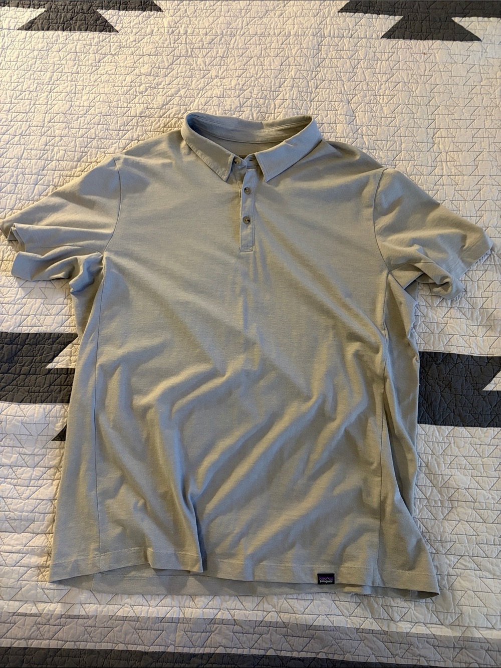 Men's Patagonia Light Gray Polo Shirt - Casual Button Collar